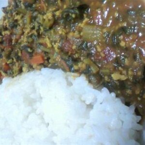 野菜たっぷりほうれん草のキーマカレー